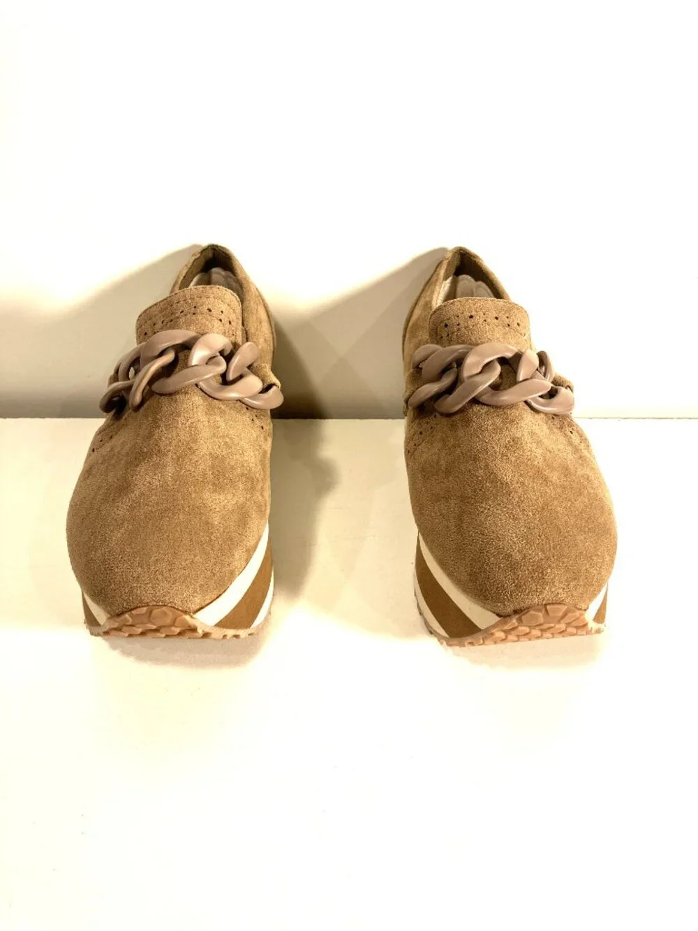 PIERRE DUMAS Taupe Suede Platform Slip-on Loafers.  Size 7.  NWoT.